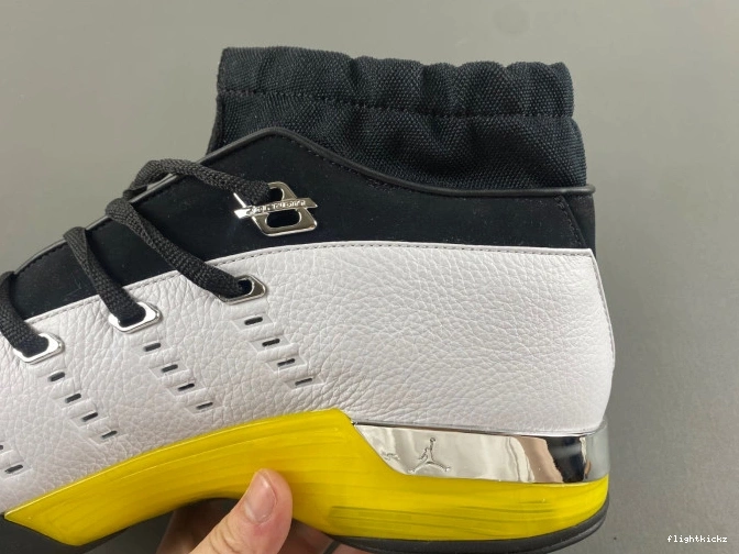 FJ0395-100 Lightning Jordan Air 17 Low 0921